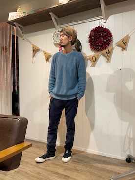 「美容師」｜「アイテム（スリッポン）」を使った、小野 輝之(Gift)さん（メンズ・174cm）の冬コーディネート