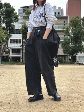 「アイテム（スウェット）」を使った、NANOKAさん（レディース・158cm・20代）の秋コーディネート