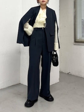 「KBF（ケイビーエフ）のストレートスラックス（その他パンツ）」を使った、蝶ちゃんさん（レディース・158cm）の冬コーディネート