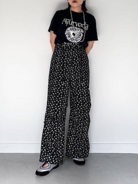 「花柄パンツ」｜蝶ちゃんさん（レディース・158cm）の夏コーディネート