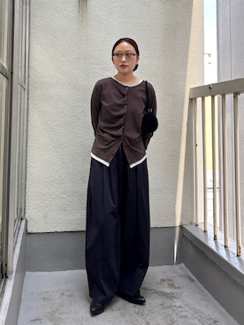 「KBF（ケイビーエフ）のバイカラーアシメタックトップス（Tシャツ/カットソー、ブラウン系）」を使った、蝶ちゃんさん（レディース・158cm）の夏コーディネート