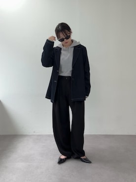 「UNFORM（アンフォーム）の【2026AW Debut】【UNFORM】フーディボディスーツ（パーカー、グレー系）」を使った、manakaさん（レディース・162cm）の夏コーディネート