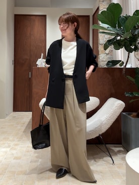 「アイテム（スリッポン）」を使った、manakaさん（レディース・162cm・20代）の秋コーディネート