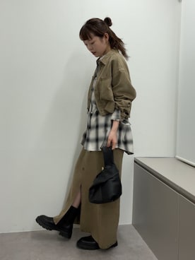 「アイテム（ブーツ）」を使った、manakaさん（レディース・162cm・20代）の秋コーディネート