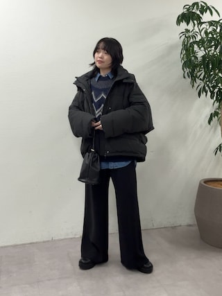 「GALLARDAGALANTE(ガリャルダガランテ)の【SACHIKOカラーコラボ】ボックスダウン(ベスト)」を使った、manakaさん(レディース・162cm)の秋コーディネート