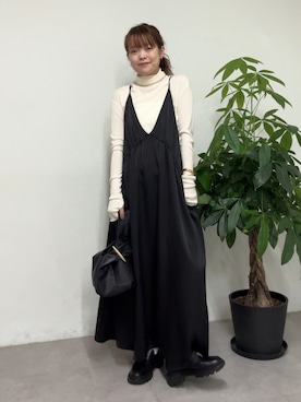 「アイテム（アクセサリー）」を使った、manakaさん（レディース・162cm）の秋コーディネート