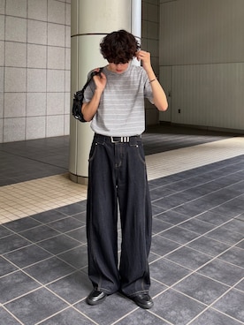 「YOLO（ヨーロ）のインスタのプロフィールから買えます（Tシャツ/カットソー、グレー系）」を使った、gucciさん（メンズ・177cm）の夏コーディネート