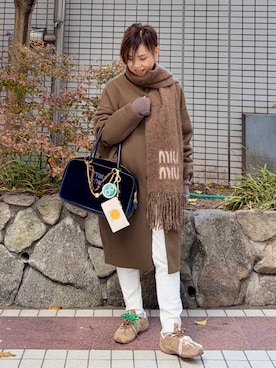 「アイテム（ノーカラーコート）」を使った、Yoko  Ishibashiさん（レディース・153cm）の冬コーディネート