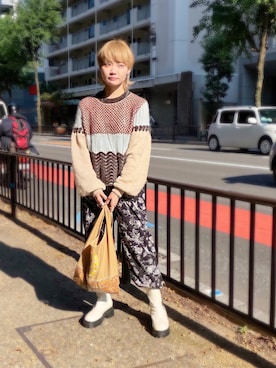 「TAUPE（トープ）のアイテム」を使った、ちゃまさん（レディース・155cm）の秋コーディネート