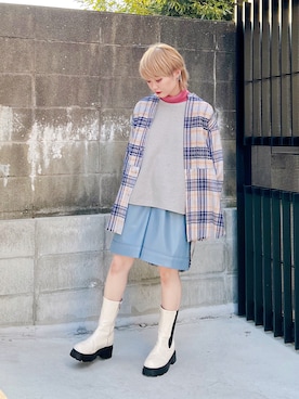 Tシャツ/カットソー（ピンク系）を使った「ショートパンツ」の