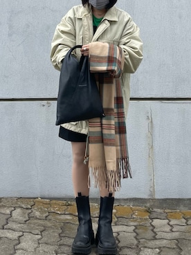 差し色つかいの女子大生さんのコーディネート