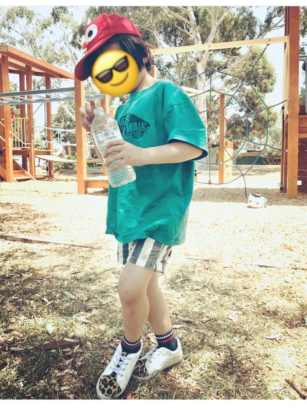 「キッズコーデ」｜「VANSのアイテム（Tシャツ/カットソー、グリーン系）」を使った、toraさん（キッズ・110cm）の夏コーディネートの1枚目の写真