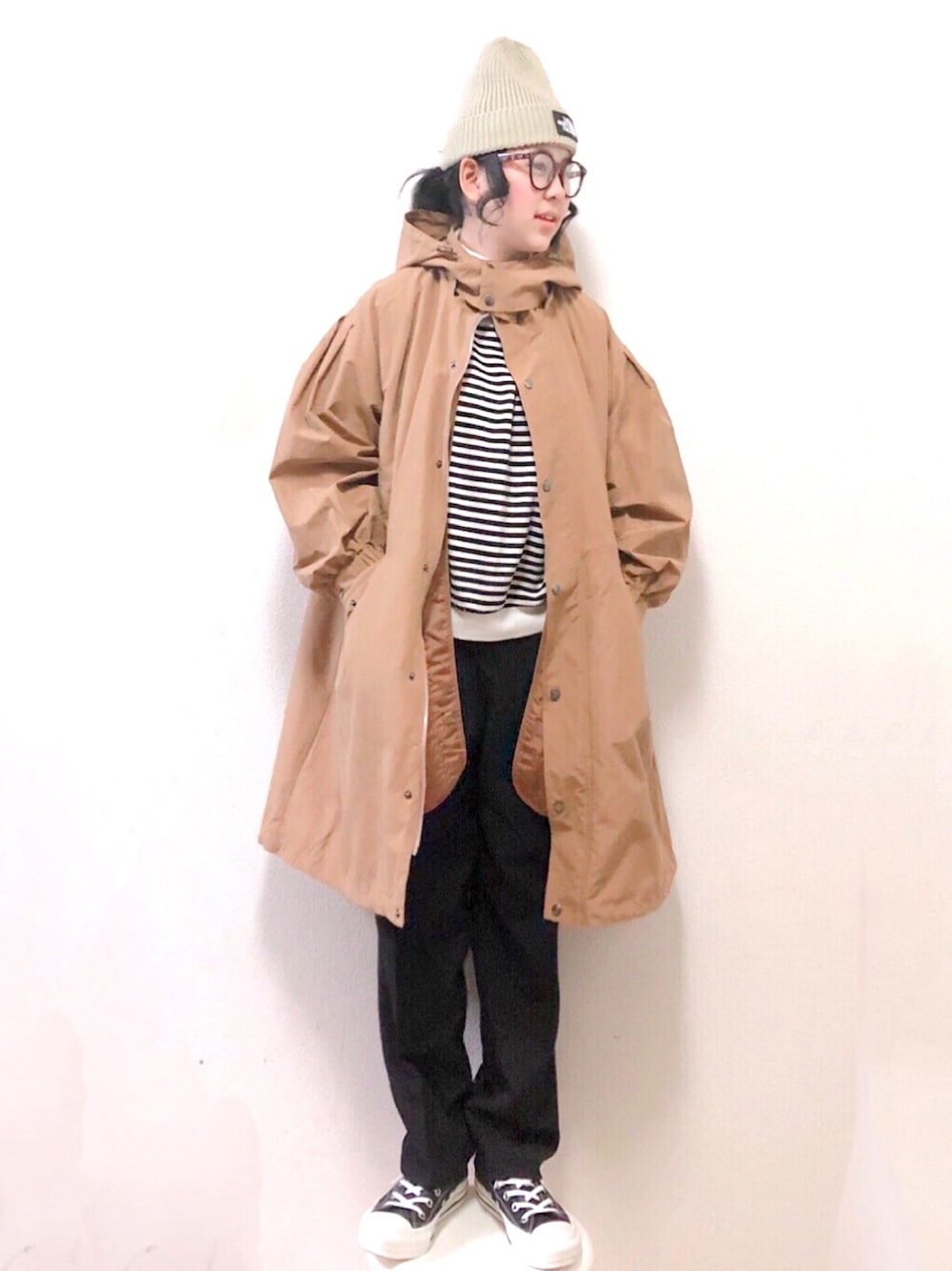「カジュアルコーデ、モッズコート、LOWRYSFARM、キルティングジャケット、ニット帽、ボーダー、スニーカー、レイヤードスタイル、コート」｜「LOWRYS FARMの３ＷＡＹモッズコート　959146（モッズコート、ベージュ系）」を使った、りちゅ♡♡さん（キッズ・145cm）の冬コーディネートの1枚目の写真