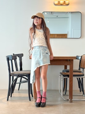 「アイテム（デニムスカート）」を使った、りこすずさん（キッズ・137cm）の秋コーディネート