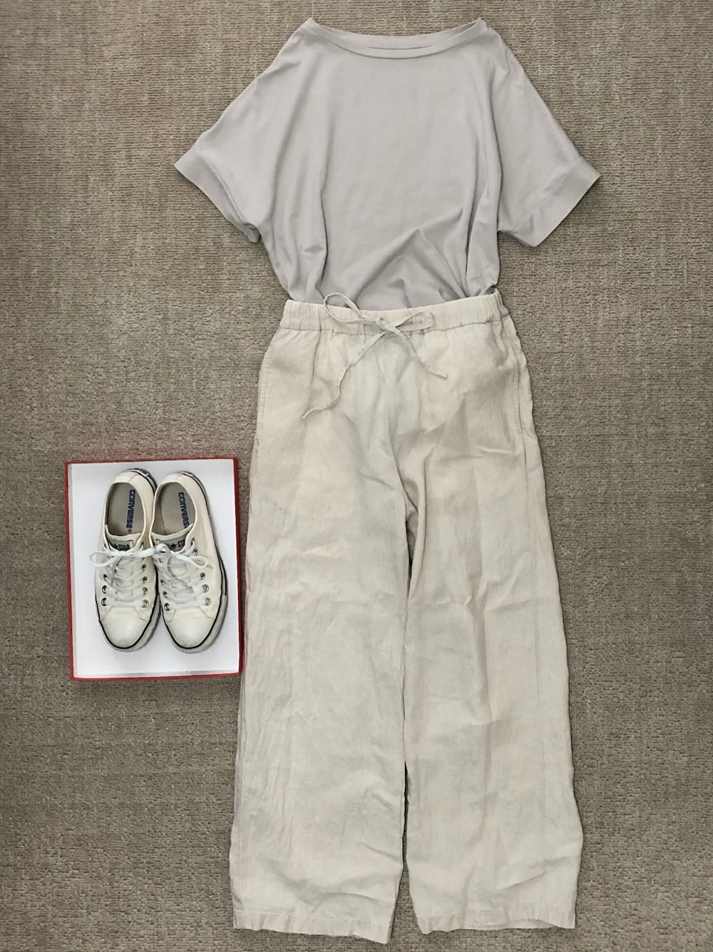 「無印良品のアイテム（チュニック、グレー系）」を使った、kntwさん（レディース・155cm）の夏コーディネートの1枚目の写真