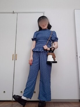 「花柄パンツ」｜◌̥*⃝ きぬ　🐾　さん（レディース・156cm）の秋コーディネート