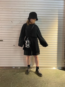 「Dr. Martens（ドクターマーチン）のDr.Martens  CHELSEA BOOT（ブーツ）」を使った、a y aさん（レディース・146cm）の秋コーディネート