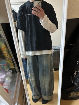 「Disney（ディズニー）のアイテム（トップス）」を使った、み。さん（メンズ・172cm）の春コーディネート