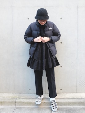 「ヌプシ」｜「アイテム（スリッポン）」を使った、midori さん（レディース・162cm）の冬コーディネート