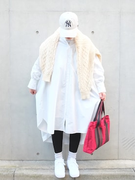 「タートルネック」｜「アイテム（トートバッグ）」を使った、midori さん（レディース・162cm）の冬コーディネート