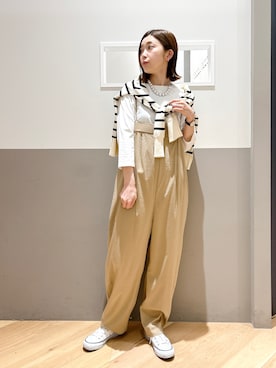 「YECCA VECCA（イェッカヴェッカ）のアイテム（オールインワン・サロペット）」を使った、sakiyoさん（レディース・161cm）の春コーディネート