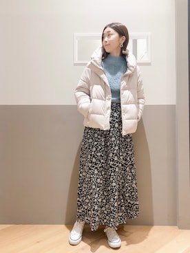 「YECCA VECCA（イェッカヴェッカ）のアイテム（イヤリング）」を使った、sakiyoさん（レディース・161cm）の冬コーディネート