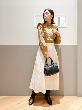 「YECCA VECCA（イェッカヴェッカ）のデザインチェーンイヤリング（イヤリング）」を使った、sakiyoさん（レディース・161cm）の秋コーディネート