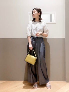 「YECCA VECCA（イェッカヴェッカ）のアイテム（トートバッグ）」を使った、sakiyoさん（レディース・161cm）の春コーディネート