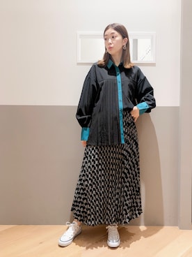 「YECCA VECCA（イェッカヴェッカ）のアイテム」を使った、sakiyoさん（レディース・161cm）の秋コーディネート
