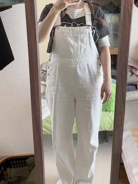 「Honeys（ハニーズ）のアイテム（オールインワン・サロペット）」を使った、わんちゃんさん（レディース・153cm）の春コーディネート