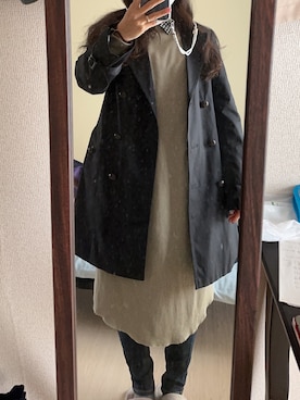 「チェック柄に恋してる」｜「アイテム（トレンチコート）」を使った、わんちゃんさん（レディース・153cm）の春コーディネート
