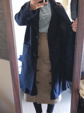 「Honeys（ハニーズ）のアイテム（チェスターコート）」を使った、わんちゃんさん（レディース・153cm）の春コーディネート