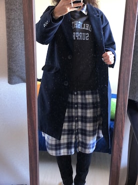 「Honeys（ハニーズ）のアイテム（チェスターコート）」を使った、わんちゃんさん（レディース・153cm）の春コーディネート