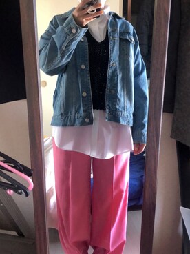 「Honeys（ハニーズ）のアイテム（デニムジャケット）」を使った、わんちゃんさん（レディース・153cm）の春コーディネート
