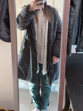 「Honeys（ハニーズ）のアイテム（ミリタリージャケット）」を使った、わんちゃんさん（レディース・153cm）の冬コーディネート