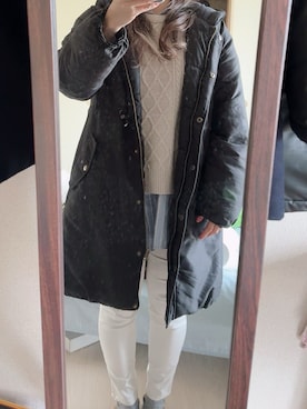 「Honeys（ハニーズ）のアイテム（ベスト）」を使った、わんちゃんさん（レディース・153cm）の冬コーディネート