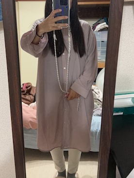 「Honeys（ハニーズ）のアイテム（シャツワンピース）」を使った、わんちゃんさん（レディース・153cm）の夏コーディネート
