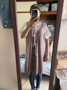 「Honeys（ハニーズ）のアイテム（ジャンパースカート）」を使った、わんちゃんさん（レディース・153cm）の秋コーディネート