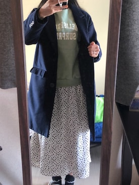 「Honeys（ハニーズ）のアイテム（チェスターコート）」を使った、わんちゃんさん（レディース・153cm）の春コーディネート