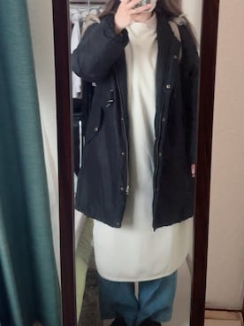 「Honeys（ハニーズ）のアイテム（パンツ）」を使った、わんちゃんさん（レディース・153cm）の春コーディネート