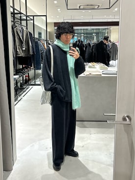 「アイテム（ストール/ショール）」を使った、nishioka さん（メンズ・170cm）の冬コーディネート