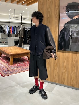 「アイテム（スタジャン）」を使った、nishioka さん（メンズ・170cm）の秋コーディネート