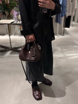 「URBAN RESEARCH（アーバンリサーチ）のアイテム（ローファー）」を使った、nishioka さん（メンズ・170cm）の秋コーディネート
