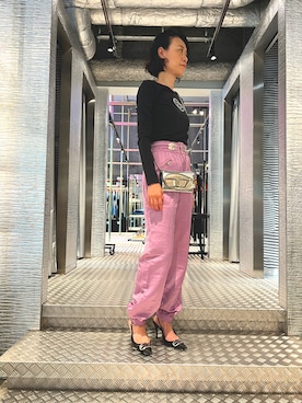 「DIESEL OSAKA」｜「アイテム（パンツ）」を使った、Romiさん（レディース・168cm）の夏コーディネート
