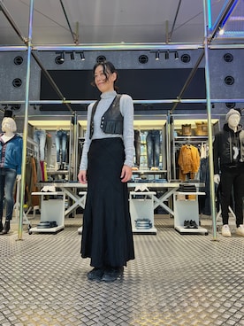 「DIESEL OSAKA」｜「アイテム（その他アウター）」を使った、Romiさん（レディース・168cm）の秋コーディネート