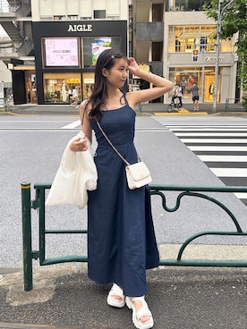 「キャミワンピ」｜「アイテム（マウンテンパーカー）」を使った、おはなさん（レディース・155cm）の夏コーディネート