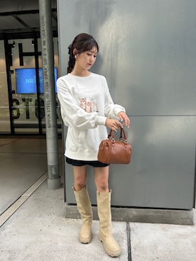 「one after another NICE CLAUP（ワンアフターアナザーナイスクラップ）のアイテム（デニムスカート）」を使った、おはなさん（レディース・155cm）の秋コーディネート