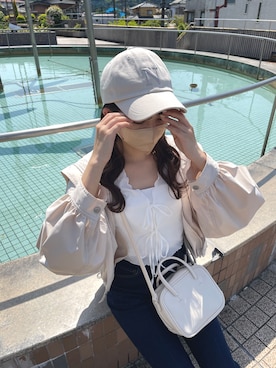 「NUN（エヌユーエヌ）のアイテム」を使った、おはなさん（レディース・155cm）の春コーディネート