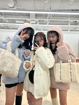 「韓国コーデ」｜「アイテム（ダウンジャケット/コート）」を使った、おはなさん（レディース・155cm）の秋コーディネート