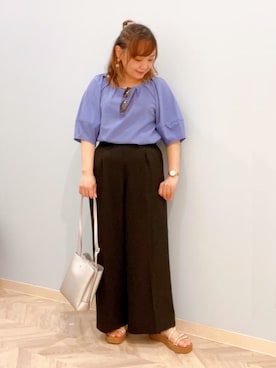 「SHOO・LA・RUE（シューラルー）の【S-LL/洗濯機可/セットアップ可】軽凛(かろりん) ひんやりタックブラウス（シャツ/ブラウス、ブルー系）」を使った、kitaさん（レディース・147cm）の夏コーディネート